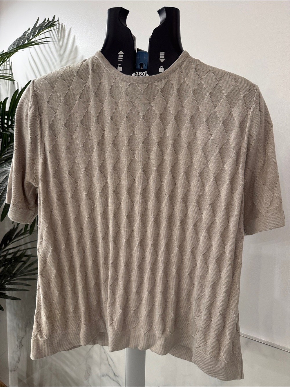Women's 100% silk Short-Sleeve Sweater in Light Beige